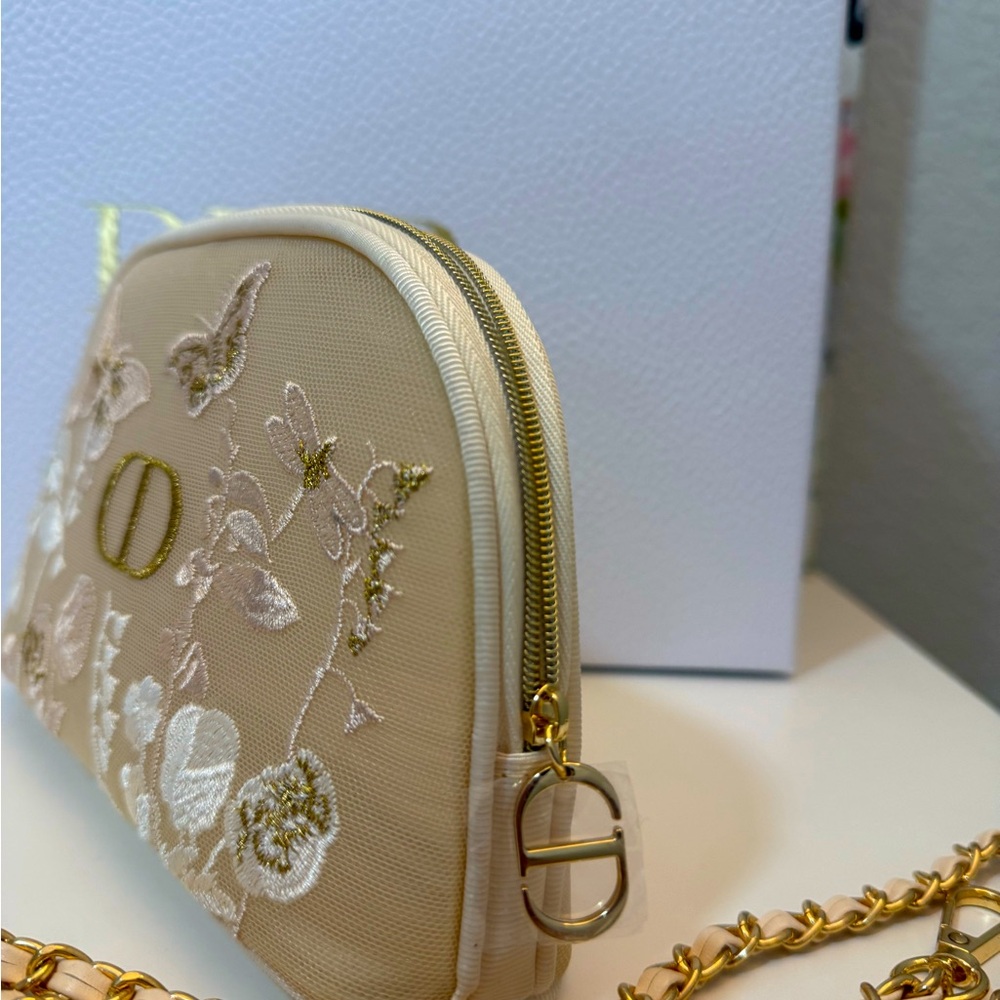 Dior Beauty Beige Embroidered Women's mesh pouch - Picture 2 of 3